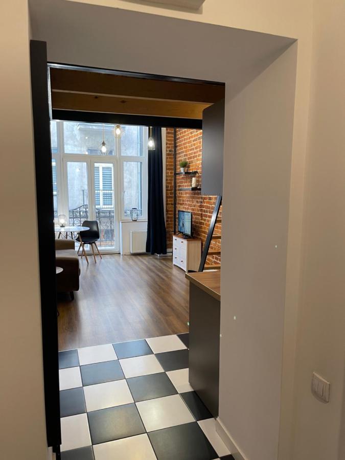 Urokliwy Loft W Ncl Kamienica Vabank Nr 18 Apartment Lodź Bagian luar foto
